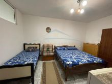 0696069906 Qera, Apartament 1+1, Blloku, Tiranë.
