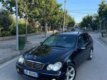 Mercedes - Benz W203 C200 Kompressor Benzin -Gaz . Avangarde