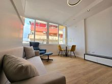 Mbikalimi i Komunes se Parisit. Apartament Studio Per Qera