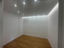 Shitet ,Apartament 1+1, Komuna e Parisit, Tirane
