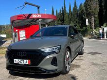 Audi Q8 etron sportback