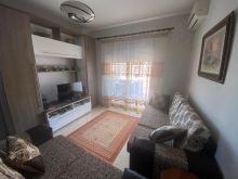 QIRA APARTAMENT 1+1 , PRANE SHKOLLES EFTALI KOCI DURRES 250