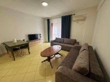 Jepet Apartament 1+1 me Qira Caza Italia