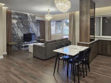 🏡 SHITET APARTAMENT 2+1+2 PRANË KOPSHTIT BOTANIK & XHAMISË