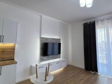 🏡 **APARTAMENT 2+1 ME VERANDË ME QIRA – PASKUQAN** ✨
