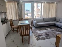 Shitet Apartament 1+1 prane Bashkise,