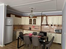 🏡 Jepet me Qira Apartament 2+1+2 tek Rruga Faik Konica