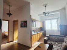 JEPET APARTAMENT ME QERA 1+1, BLLOKU I AMBASADAVE