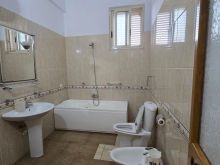 Jepet me Qera Apartament 2+1+2,Markata Durres
