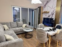 🔥 Jepet me qera apartament 1+1 te Zogu i Zi 📍