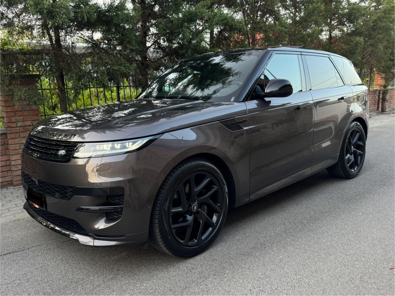 Land Rover Range Rover Sport D300 Dynamic HSE