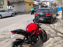 Ducati Monster 696