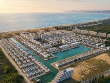 SHITET: Vilë 2 katëshe - Turquoise Marina