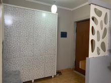 Jepet me qira 2+1+2 pranë Pallatit me Shigjeta