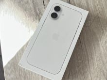 Apple iPhone 17 256GB White iOS Smartphone Model A3520 (New)