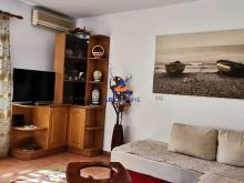 JEPET APARTMENT ME QERA 2+1+BALLKON \"PAZARI I RI\" 60000 LEKE