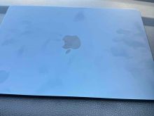 Shitet macbook air m2 - 60.000 lek i diskutueshem