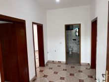 Jepet me Qera Kat i Dytë Shtëpi Private