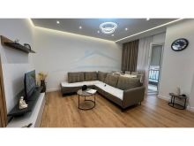 0696006906 Qera, Apartament 2+1+2, Rruga 5 Maji, Tirane