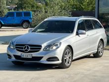 Mercedes Benz E220 CDI
