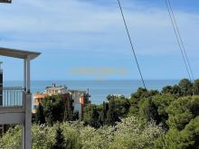 Jepet me Qira Apartament 1+1 me Pamje nga Deti në Durrës !