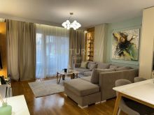 Apartament Luksoz 1+1 + Post Parkimi Me Qera pranë Sheshit S