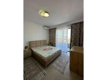 Shitet, Apartament 2+1, Kamëz