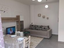 APARTAMENT ME QERA 1+1 21 DHJETORI 60.000 LEKE FH-82364