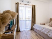JEPET STUDIO ME QERA, PLAZH, DURRES !