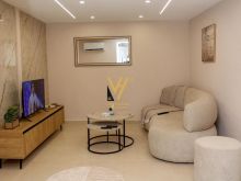 JEPET SHTEPI 2 KATSHE PRIVATE ME QIRA NE QENDER 1.300 EURO