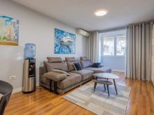 Apartament 2+1 per qira te Sheshi Willson !