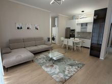 JEPET ME QIRA APARTAMENT 2+1+2 NË KOMPLEKSIN DELIJORGJI