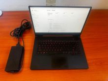 ASUS ROG Zephyrus S  i7 32GB RAM RTX 2070  1TB SSD