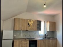 JEPET APARTAMENT 2+1+BLK ME QIRA NE YZBERISHT 400 EURO