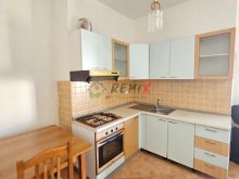 🏡✨ Shitet apartament fantastik 2+1 pranë Rajonit të Policis