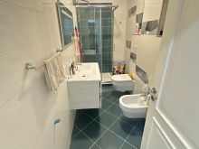 Apartament 2+1 per qira te Rruga e Kavajes !