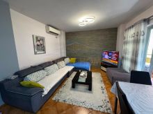 0683487469 Shitet,Apartament 3+1+2+2Parkime,PALLATI SHIGJETA