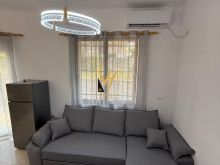 JEPET APARTAMENT 1+1+BLK ME QERA NE SELITE 52.000 LEKE