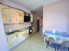 🏡 APARTAMENT 2+1 PËR QIRA AFATGJATË – PRANË KISHËS ORTODOKSE, VLORË 