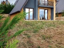 Villa në shitje në Novobërdë