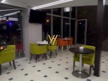 JEPET BAR-KAFE ME QIRA TE PALLATET ÇABEJ 500 EURO